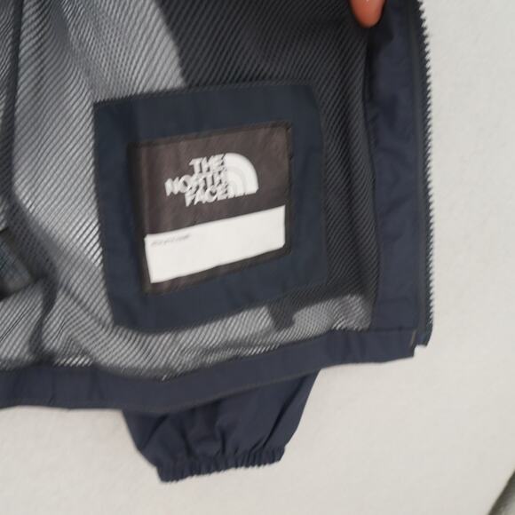 NEW The North Face Girl's 7/8 Resolve Reflective Jacket Hood Rain Wind Gray - Picture 8 of 13